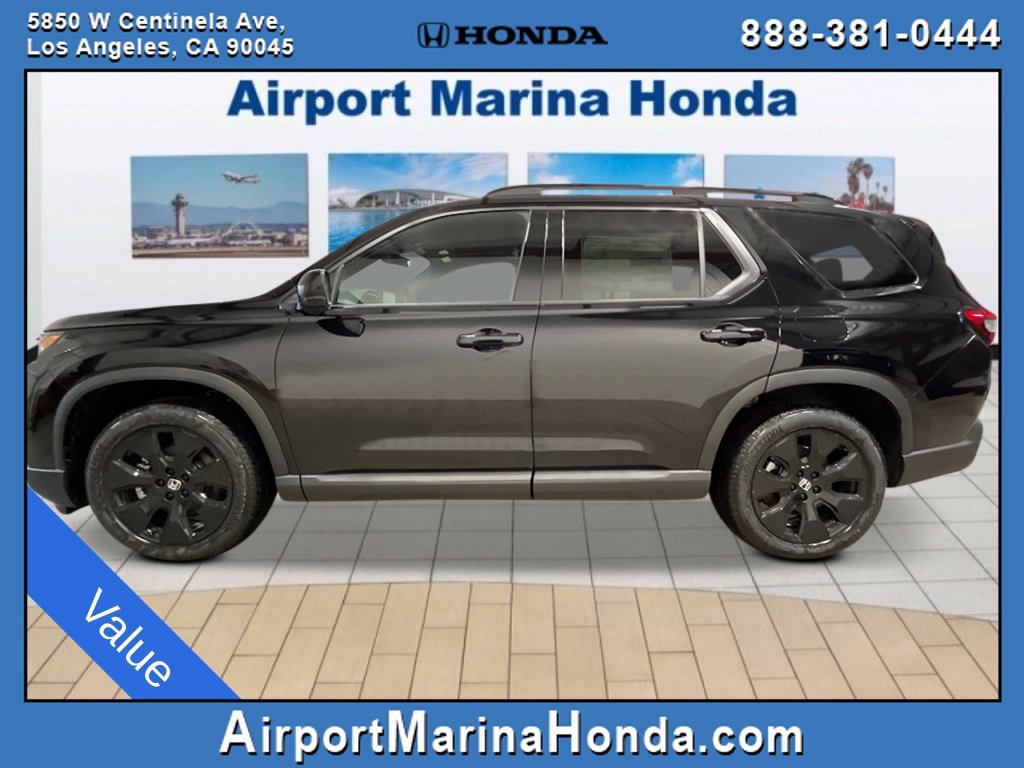 Used 2026 Honda Pilot Black Edition image 2