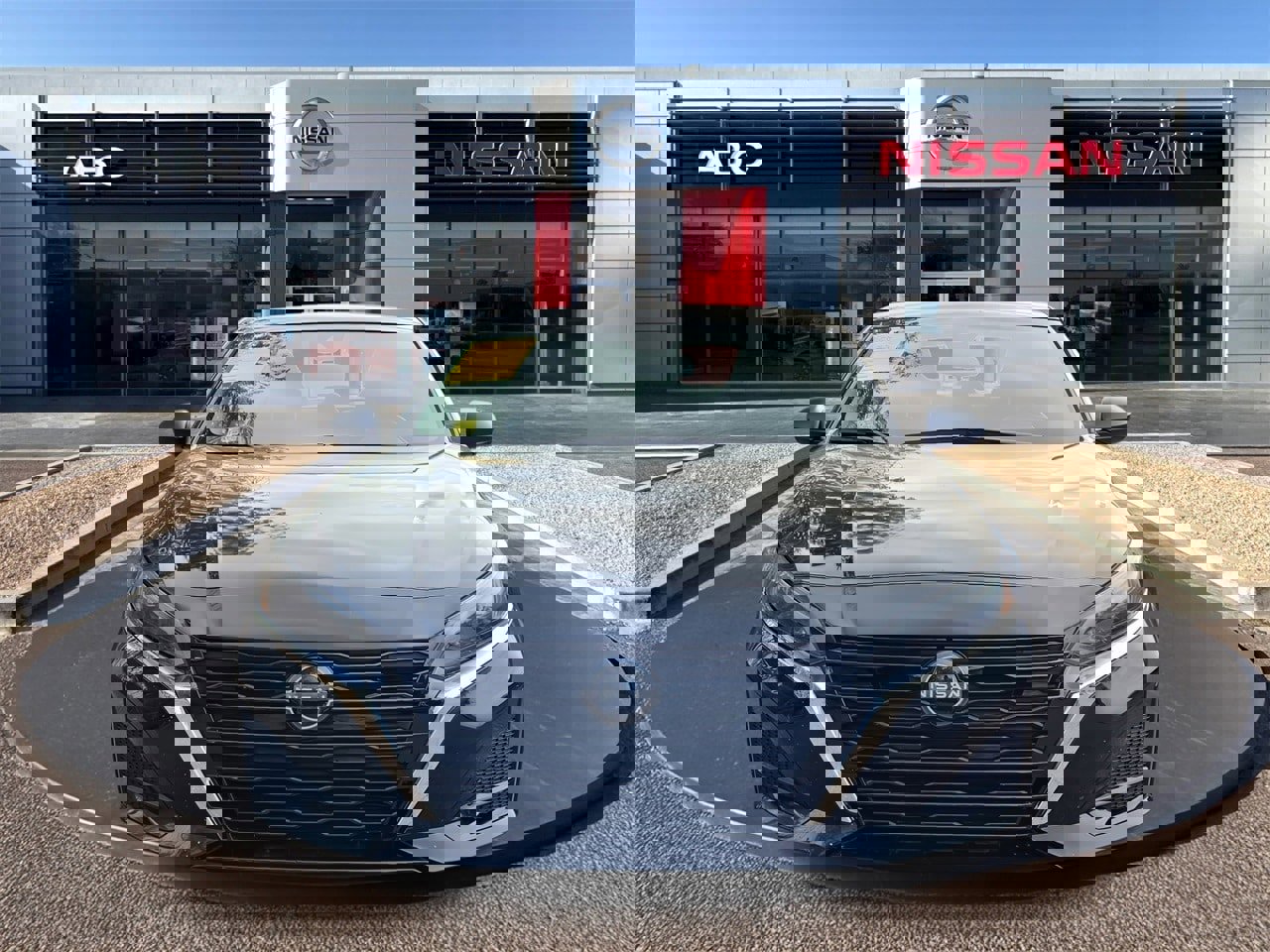 Used 2024 Nissan Altima 2.5 S image 2