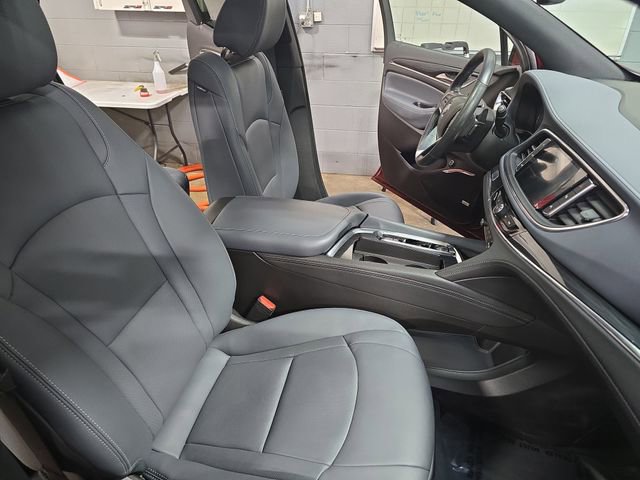 Used 2023 Buick Enclave Essence w/ Experience Buick Package AWD/4WD image 14