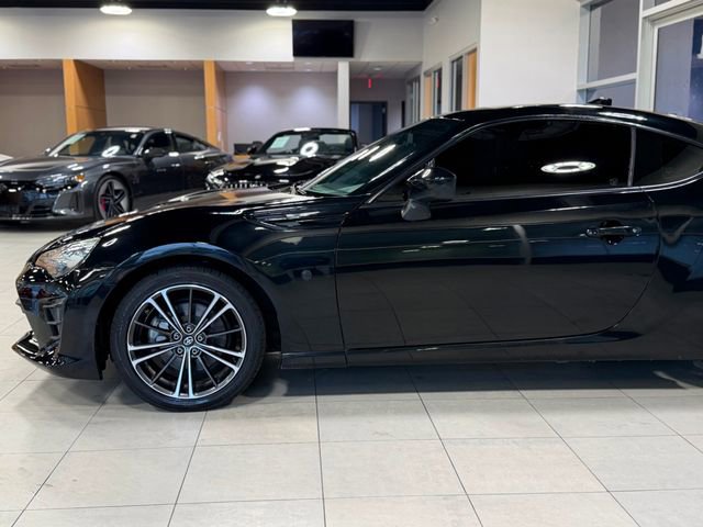 Used 2018 Toyota 86 image 8