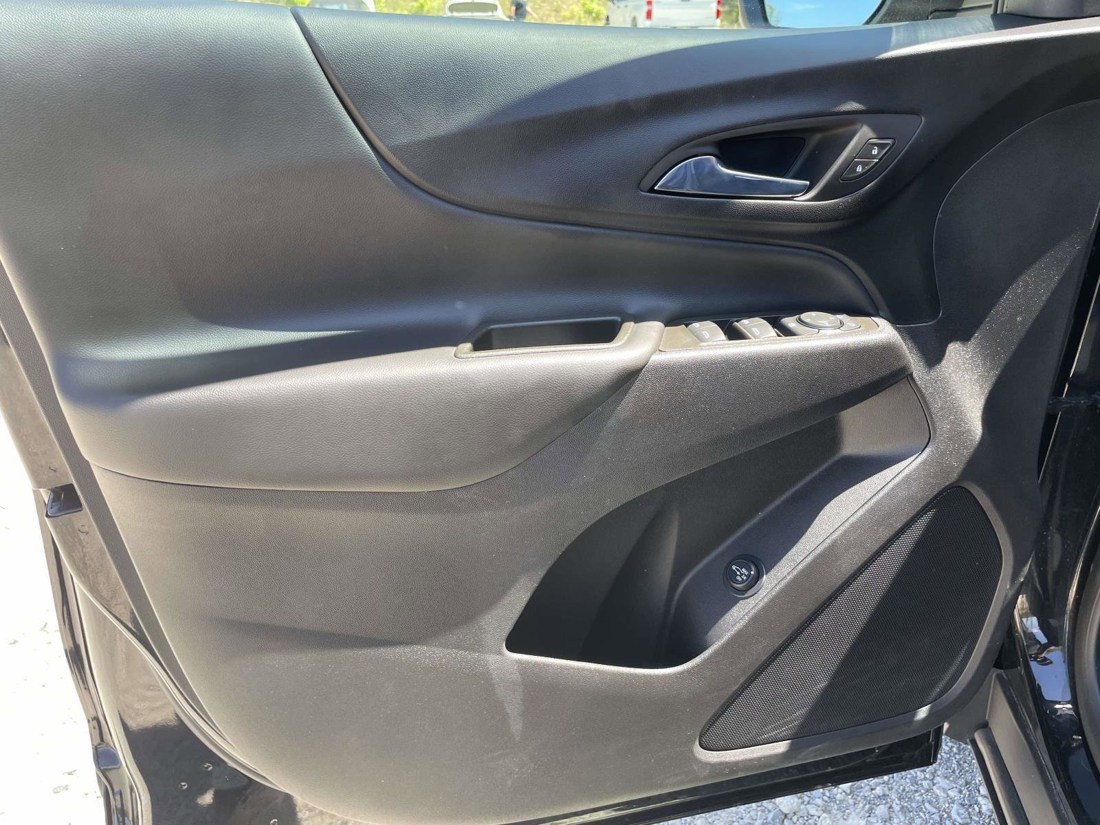 Used 2024 Chevrolet Equinox LT w/ LPO, Floor Liner Package image 5