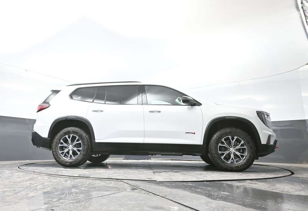 Used 2026 GMC Acadia AT4 image 54