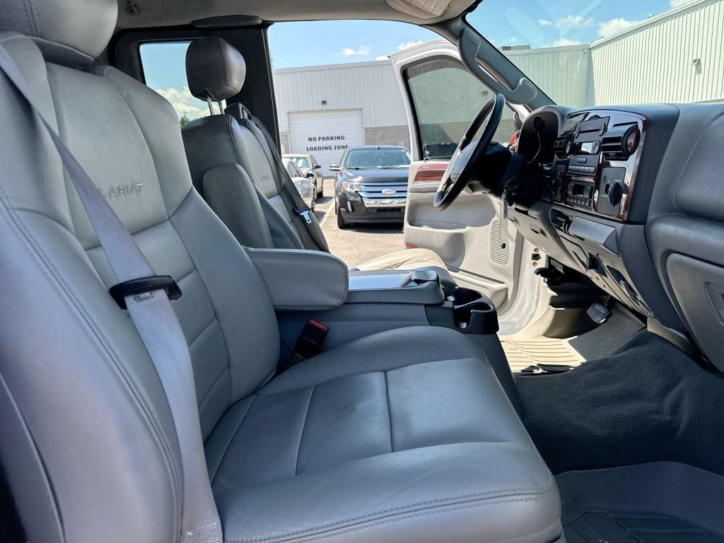 Used 2007 Ford F350 Lariat AWD/4WD image 21