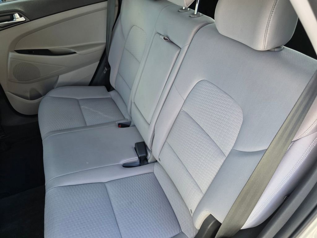 Used 2021 Hyundai Tucson Value w/ Cargo Package image 15