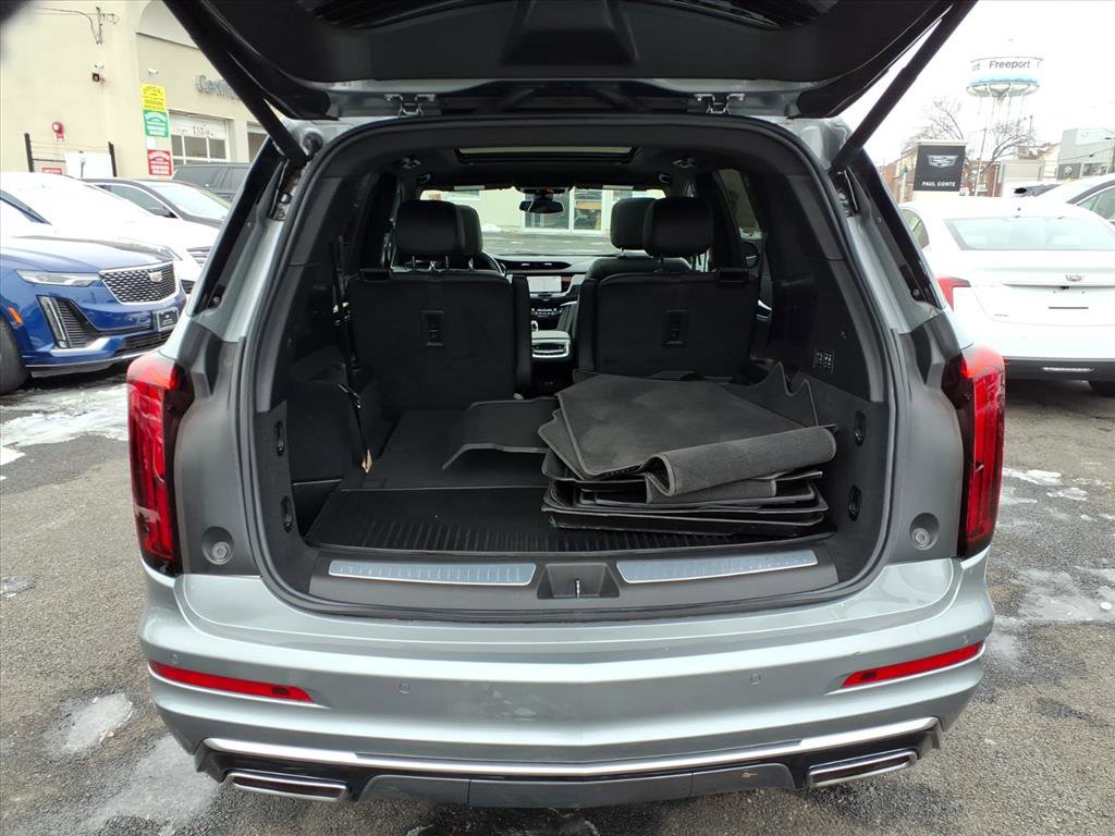 Certified 2024 Cadillac XT6 Premium Luxury w/ LPO, Floor Liner Package image 15