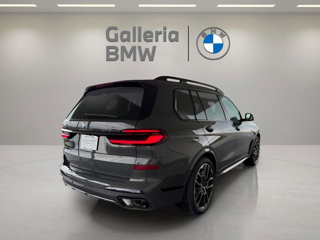 Used 2026 BMW X7 xDrive40i w/ M Sport Package image 10