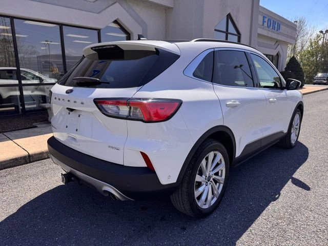 Used 2022 Ford Escape Titanium w/ Titanium Elite Package image 4