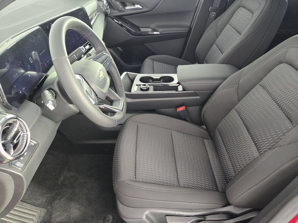 New 2026 Chevrolet Equinox LT w/ LPO, Floor Liner Package FWD image 11