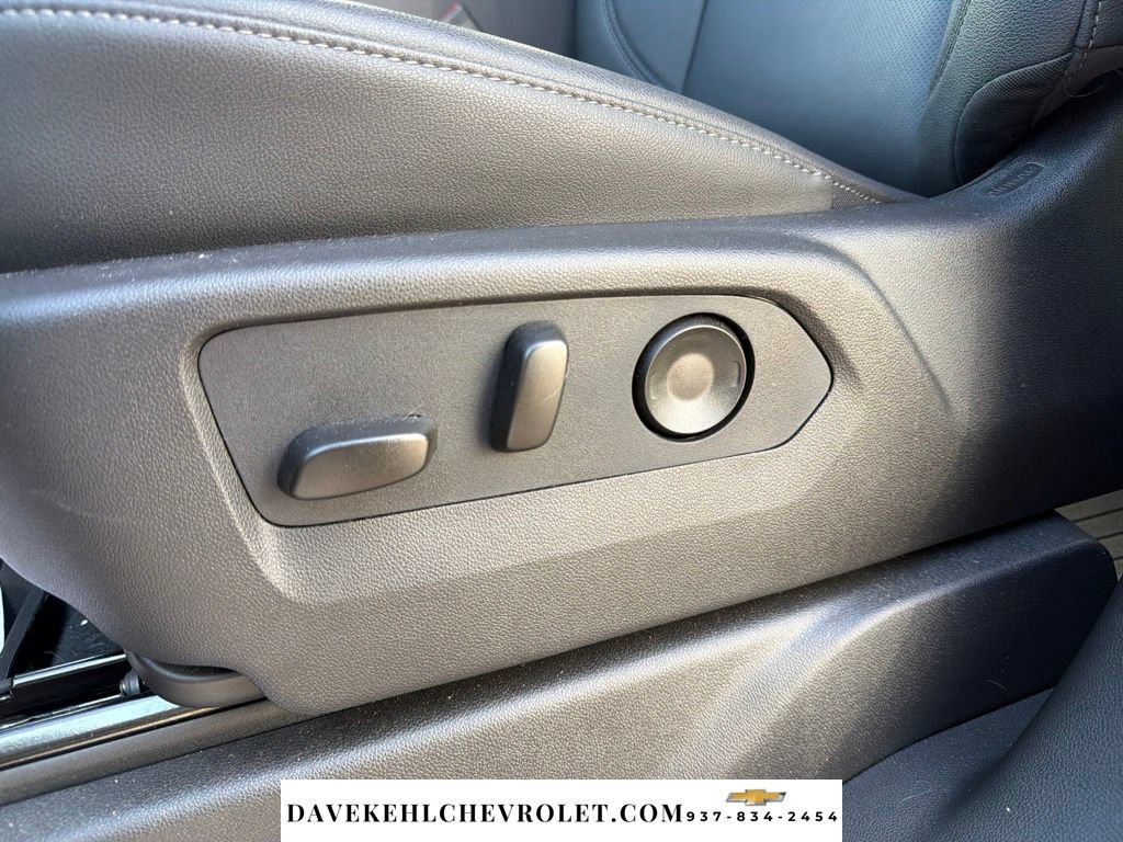 Used 2026 Chevrolet Silverado 1500 LTZ AWD/4WD image 14