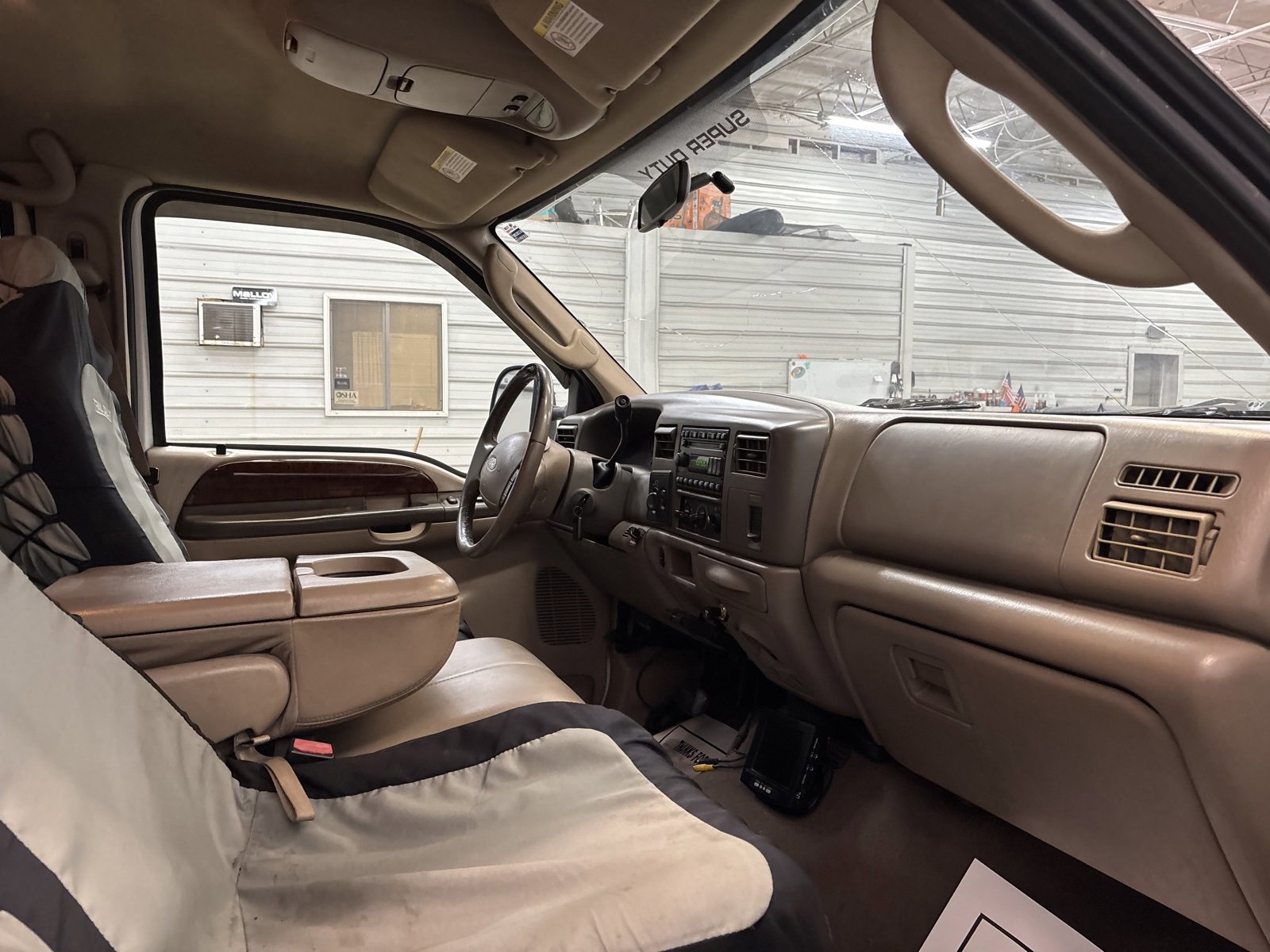 Used 2004 Ford F350 XL image 26