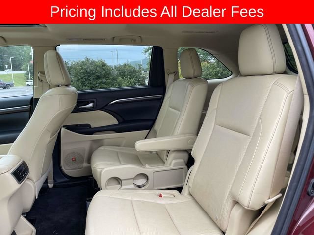 Used 2016 Toyota Highlander Limited FWD image 17