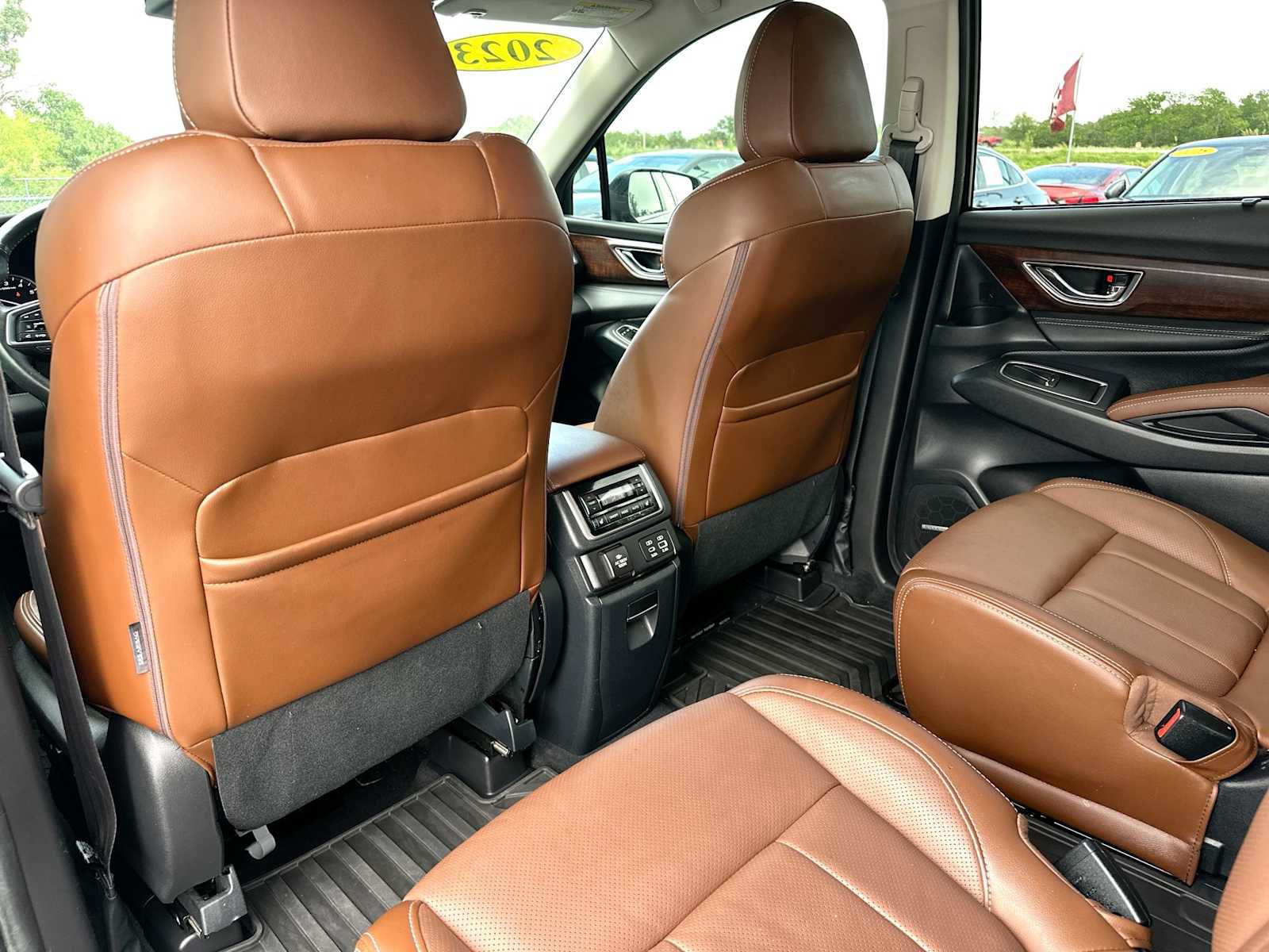 Used 2023 Subaru Ascent Touring AWD/4WD image 24