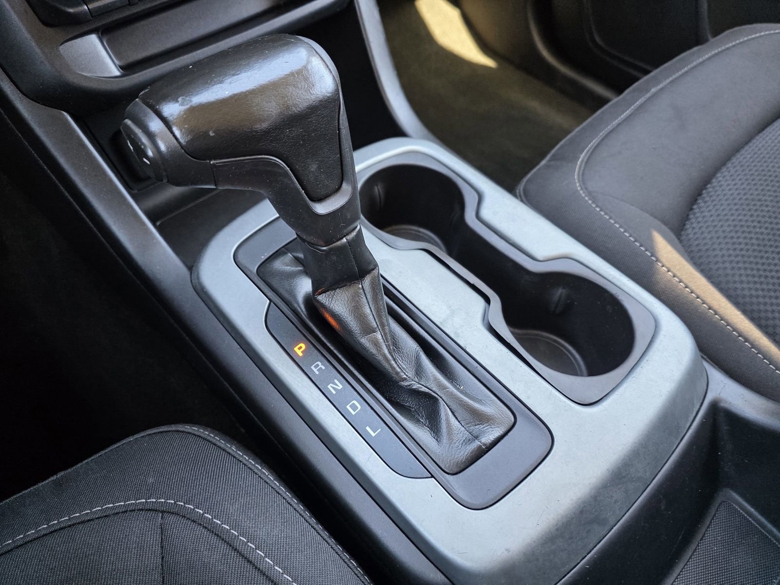 Used 2018 Chevrolet Colorado LT w/ LT Convenience Package image 23