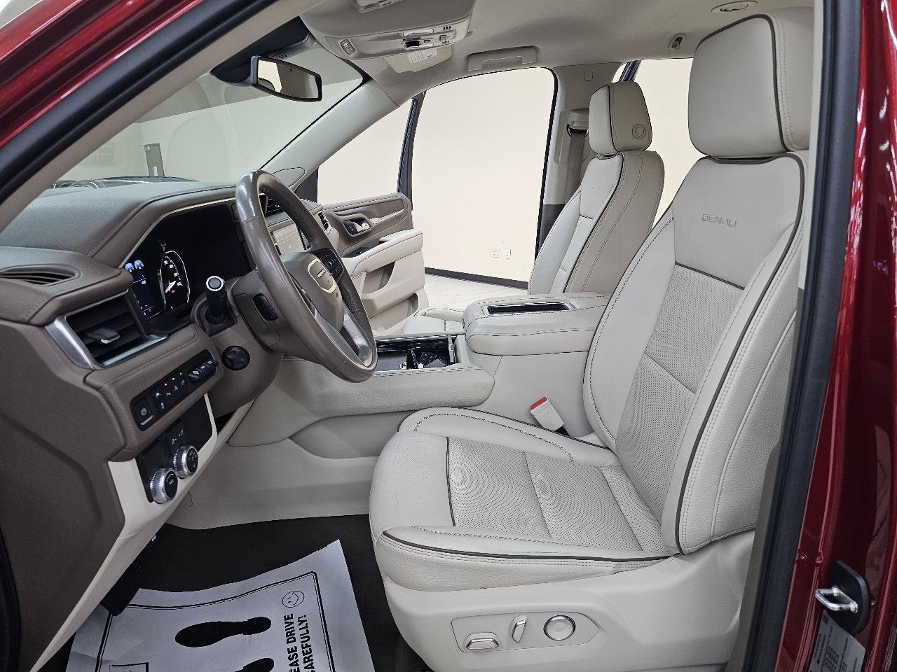 Used 2021 GMC Yukon Denali RWD image 19