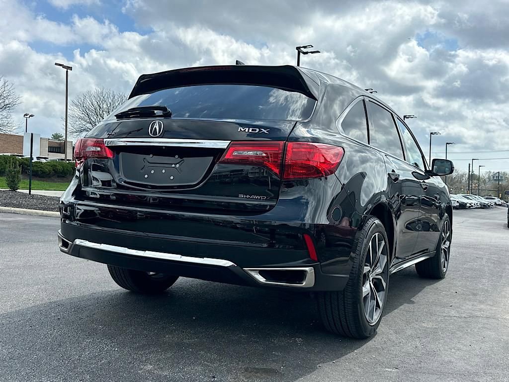 Used 2017 Acura MDX SH-AWD image 9