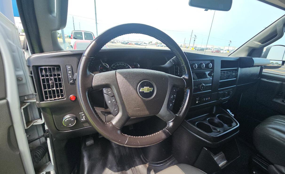 Used 2023 Chevrolet Express 3500 LS RWD image 11