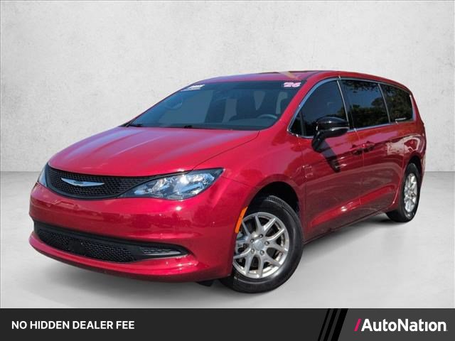 Used 2026 Chrysler Voyager LX FWD image 1