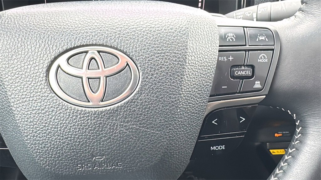 Certified 2025 Toyota Camry SE image 30