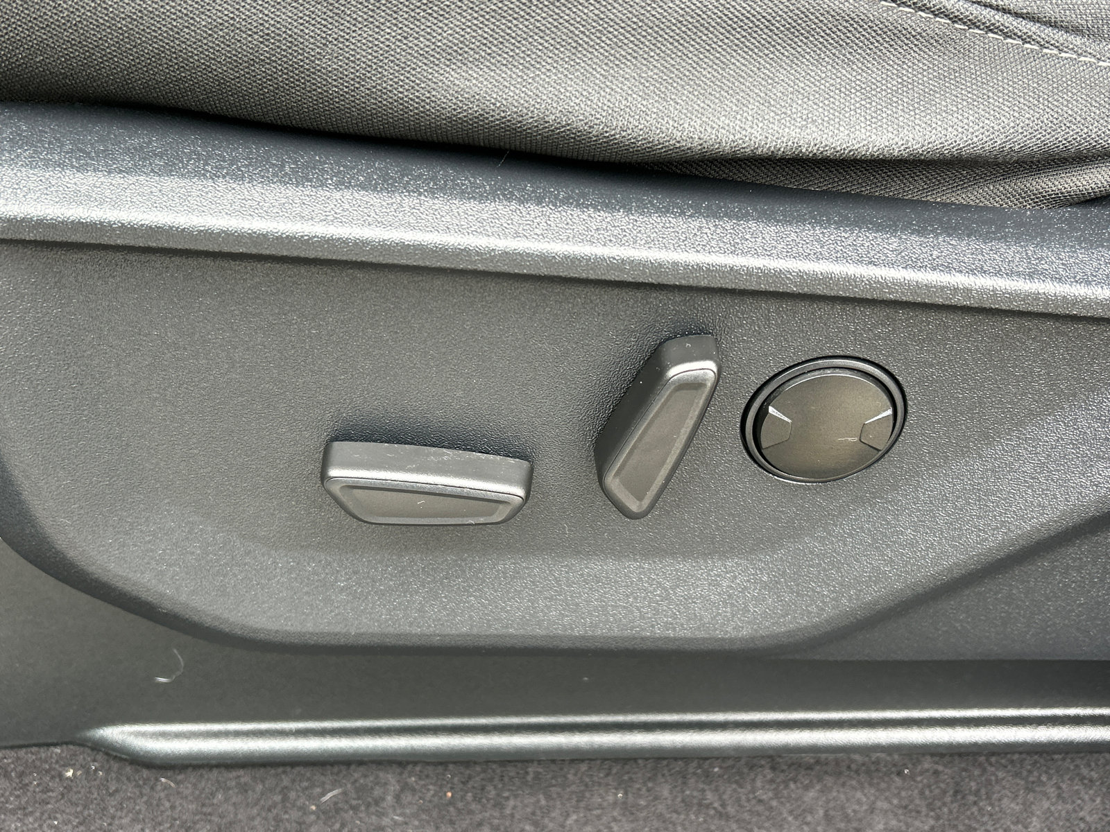 Used 2023 Ford F150 XLT w/ Equipment Group 302A High image 11