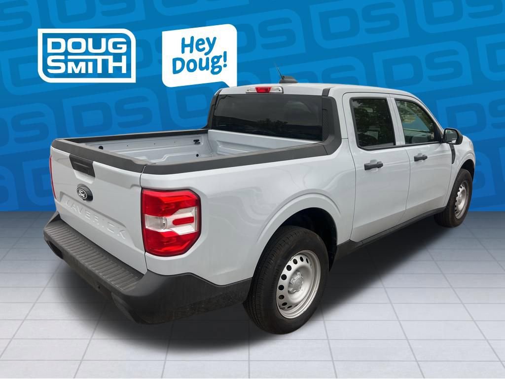 Used 2025 Ford Maverick XL w/ Equipment Group 102A image 5