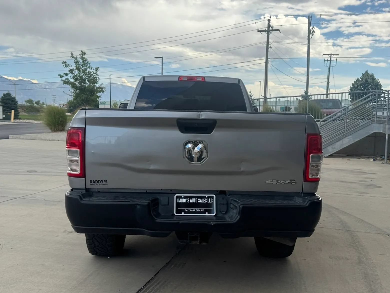 Used 2022 RAM 3500 Tradesman AWD/4WD image 4