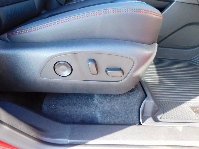 New 2026 Chevrolet Traverse RS w/ LPO, Floor Liner Package image 18