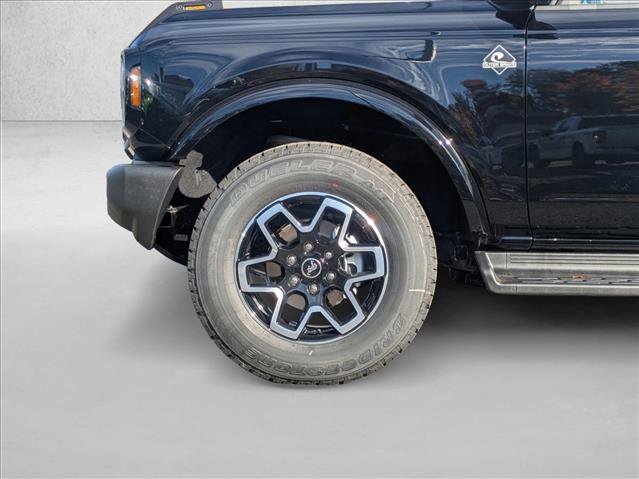 New 2025 Ford Bronco Outer Banks image 10