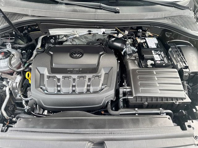 Used 2024 Volkswagen Tiguan SE R-Line w/ MDO Package, Three-Row image 22