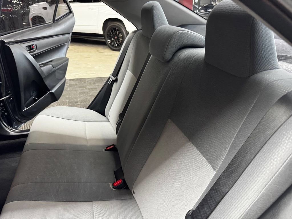 Used 2017 Toyota Corolla L FWD image 43