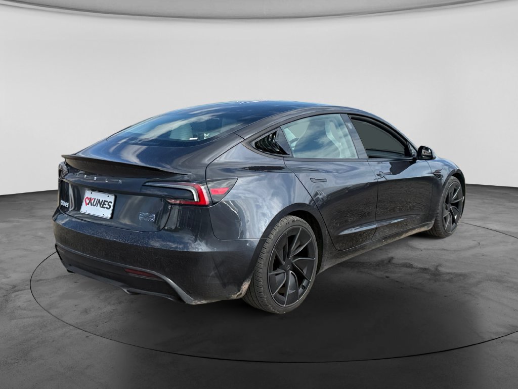 Used 2024 Tesla Model 3 Performance AWD/4WD image 8