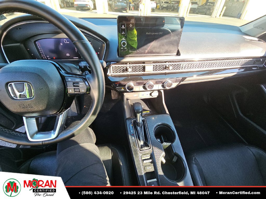 Used 2022 Honda Civic Touring image 13