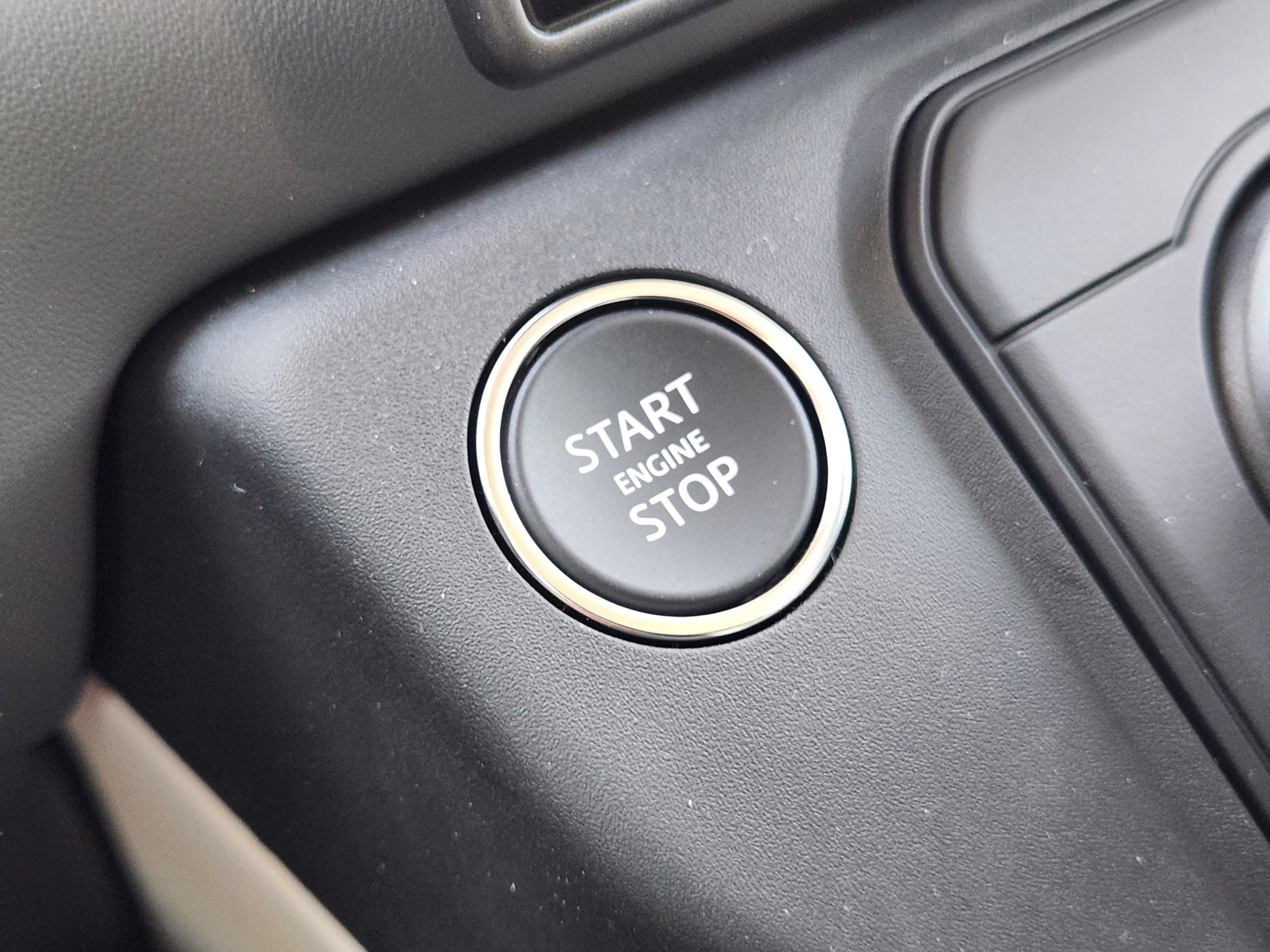 New 2026 Land Rover Defender 110 X-Dynamic SE AWD/4WD image 19