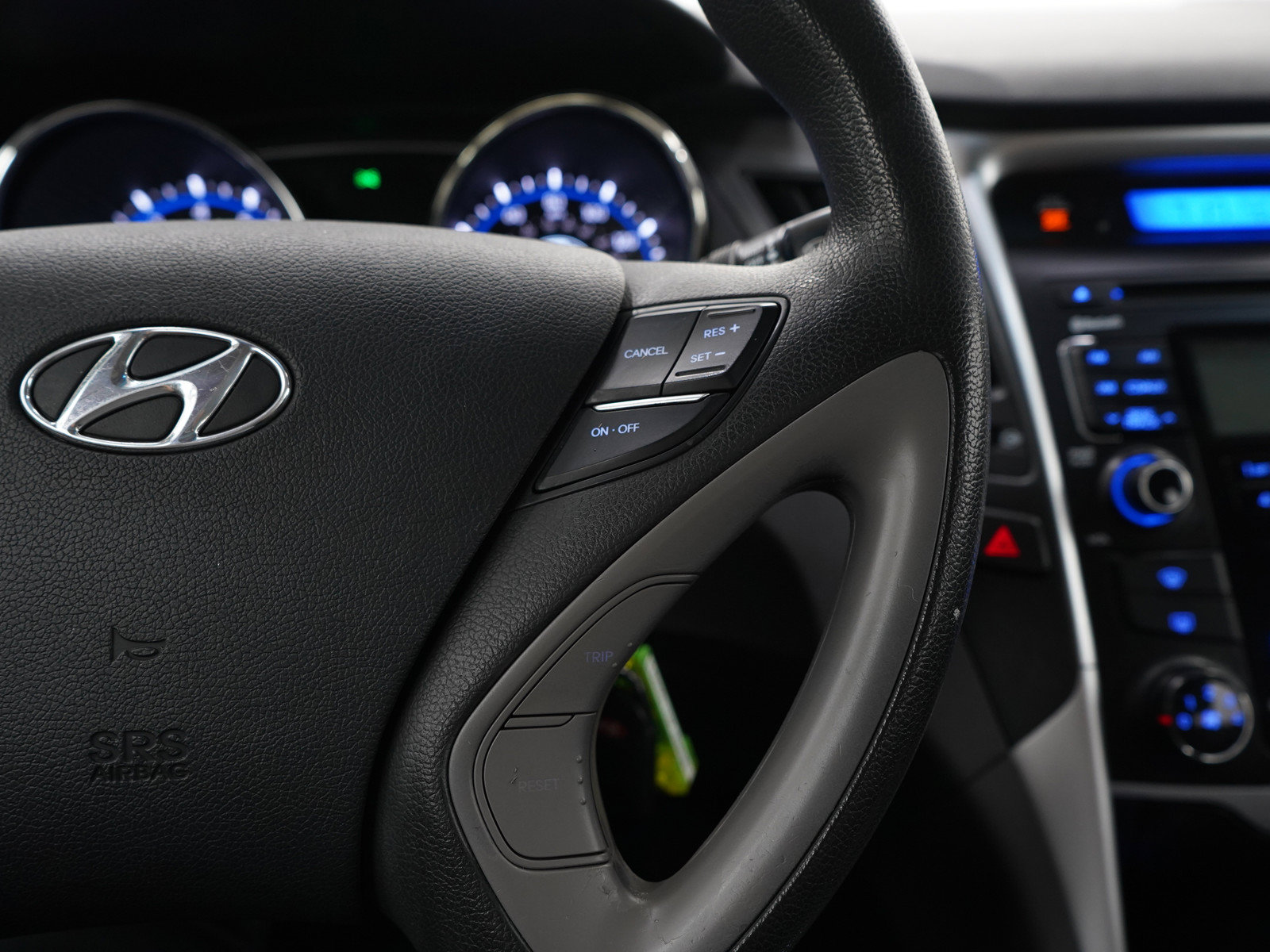 Used 2011 Hyundai Sonata GLS FWD image 23