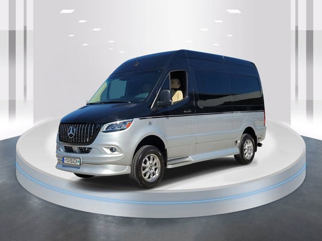 Used 2021 Mercedes-Benz Sprinter 144 Cargo image 3