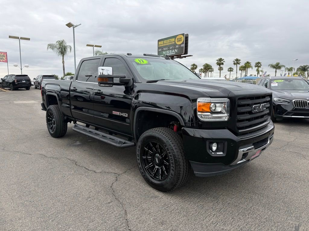 Used 2017 GMC Sierra 2500 SLT w/ All Terrain HD Package AWD/4WD image 1