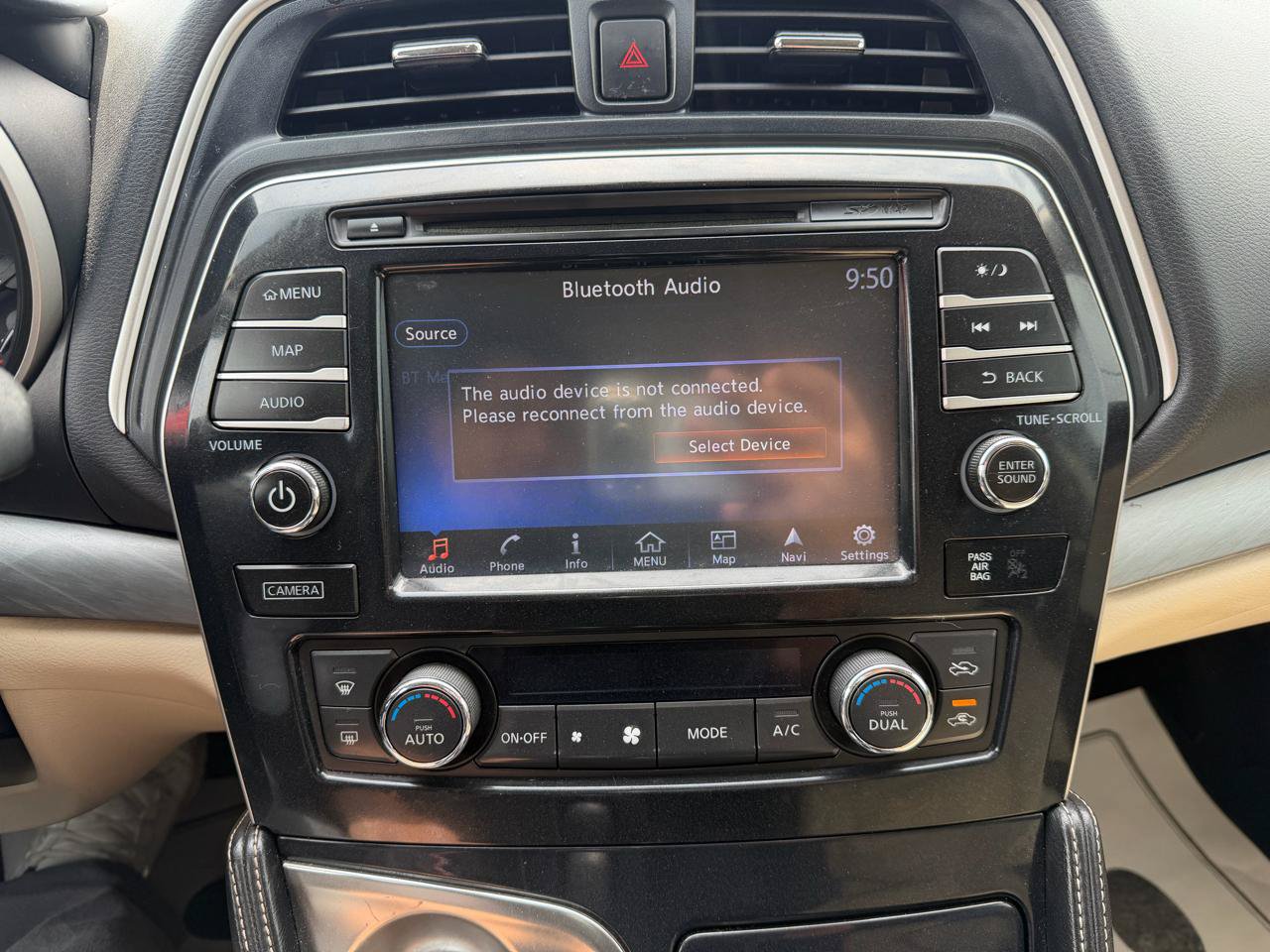 Used 2016 Nissan Maxima 3.5 SL FWD image 22