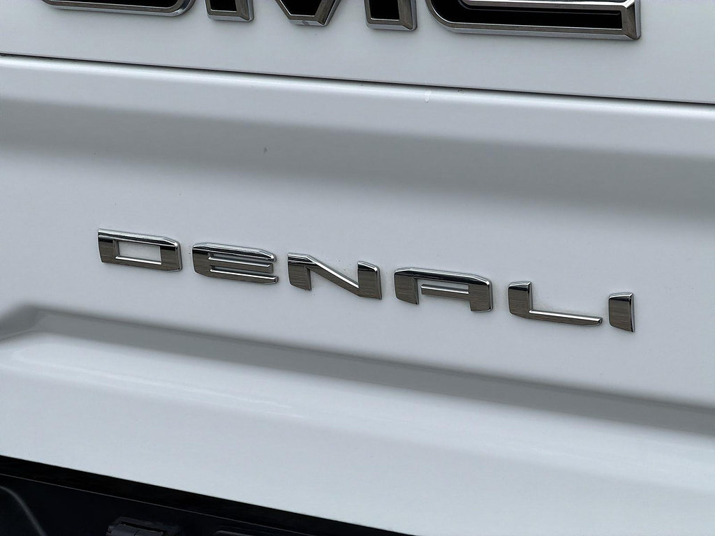 Used 2022 GMC Sierra 2500 Denali w/ Denali Ultimate Package AWD/4WD image 32