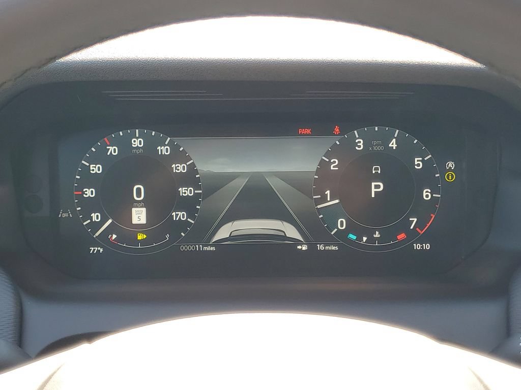 Used 2026 Land Rover Discovery Sport Landmark AWD/4WD image 17