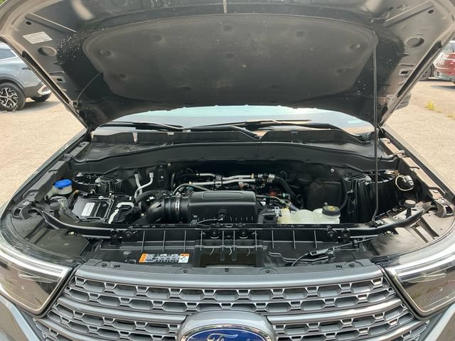 Used 2021 Ford Explorer XLT w/ Equipment Group 202A AWD/4WD image 20