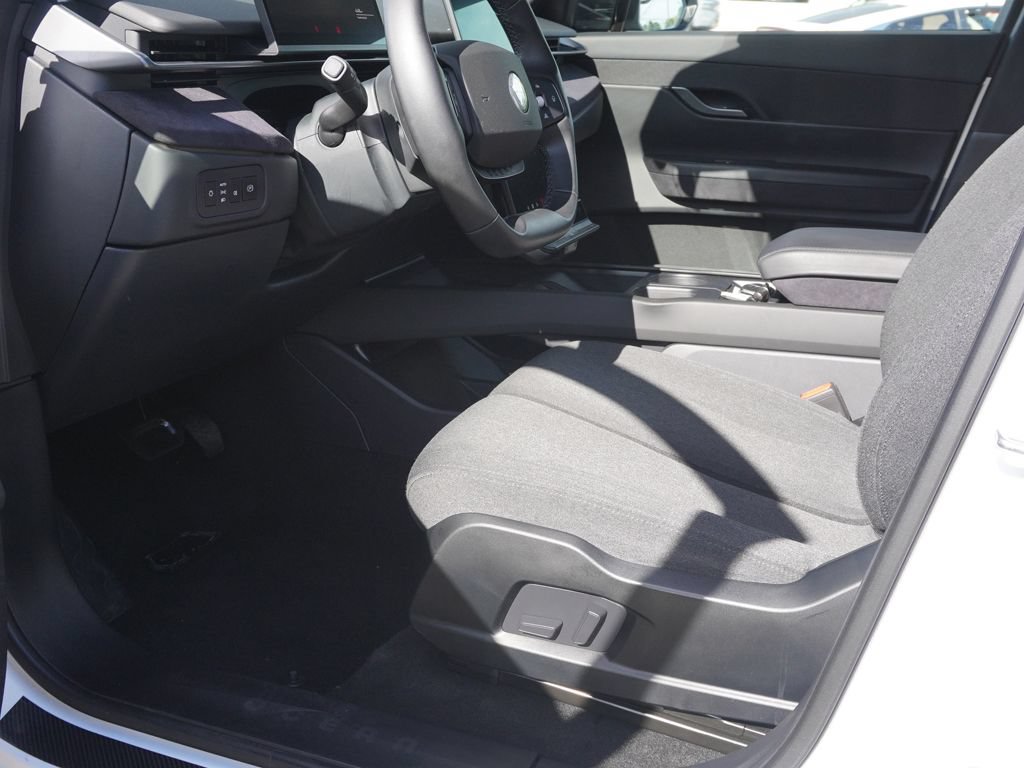 Used 2023 Fisker Ocean Ultra AWD/4WD image 27