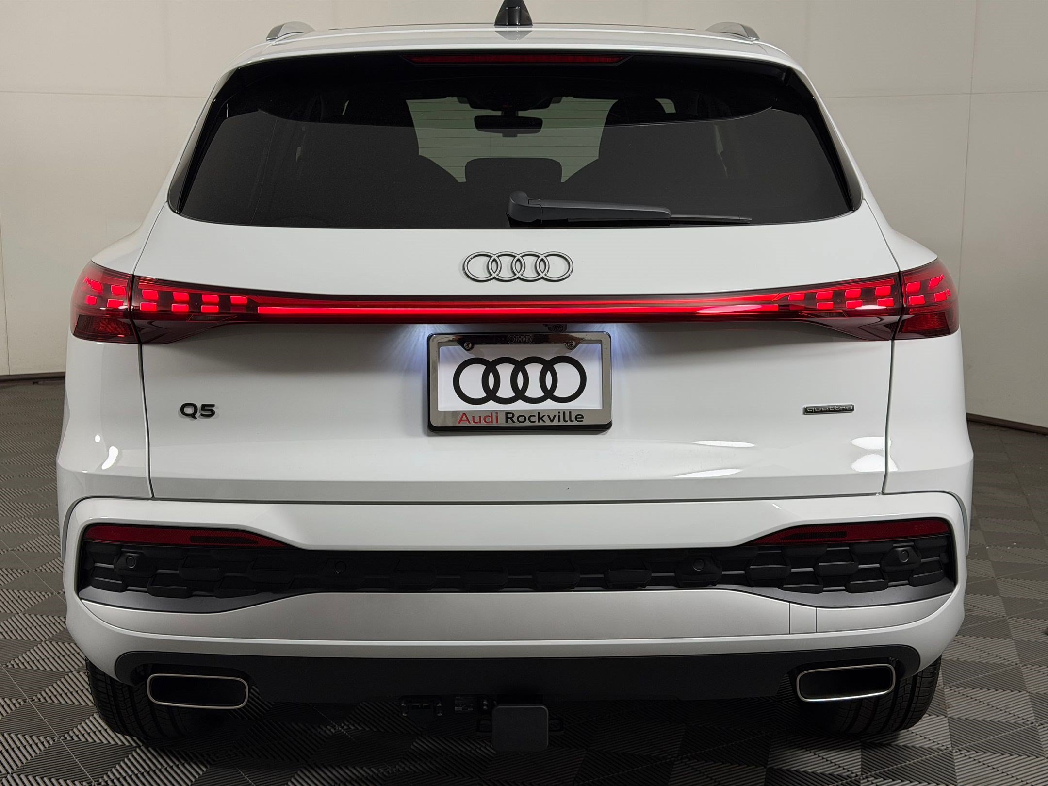 New 2026 Audi Q5 Premium AWD/4WD image 10