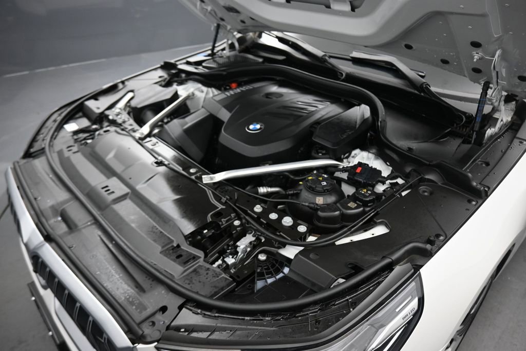 Used 2026 BMW 530i RWD image 58