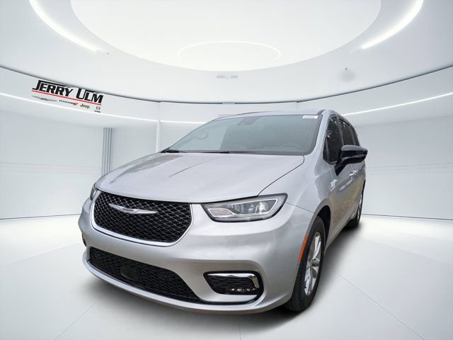 New 2026 Chrysler Pacifica Select FWD image 6