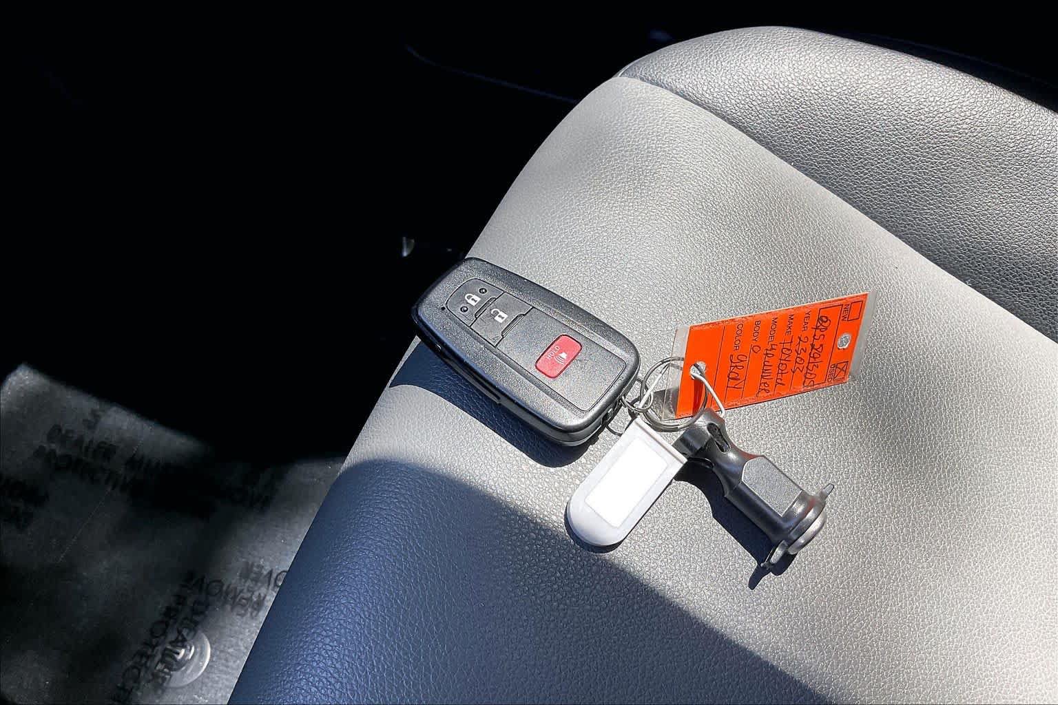 Used 2023 Toyota 4Runner SR5 Premium w/ Moonroof Package RWD image 11