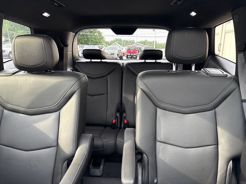 Used 2021 Cadillac XT6 Premium Luxury AWD/4WD image 6