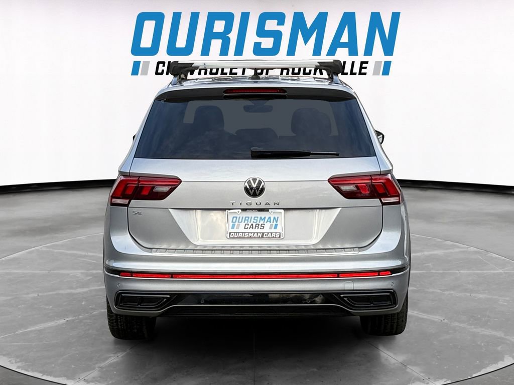 Used 2023 Volkswagen Tiguan SE R-Line FWD image 5