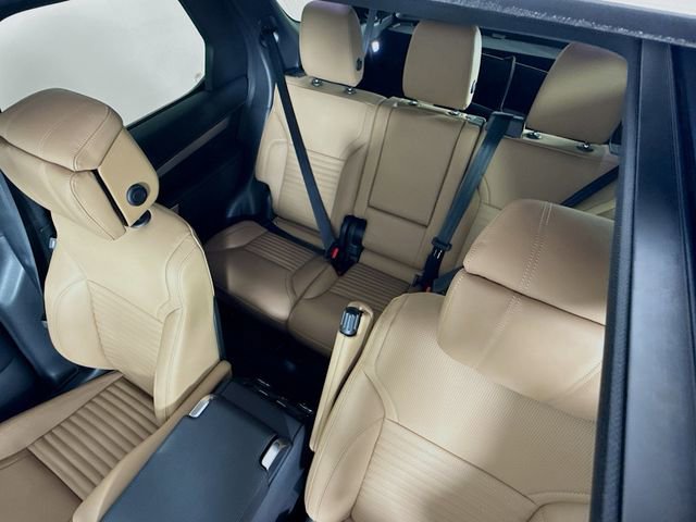 New 2026 Land Rover Discovery Dynamic SE AWD/4WD image 14