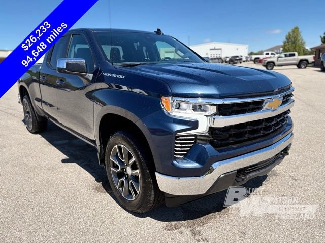 Used 2022 Chevrolet Silverado 1500 LT AWD/4WD image 10