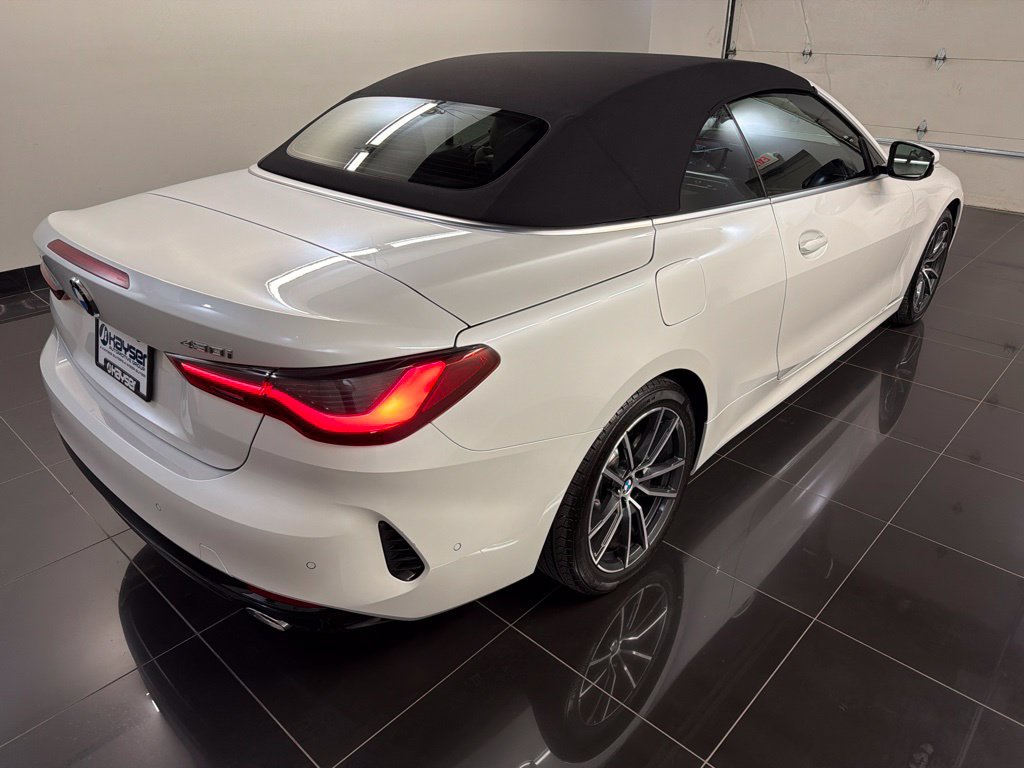 Used 2024 BMW 430i xDrive Convertible w/ Premium Package AWD/4WD image 12