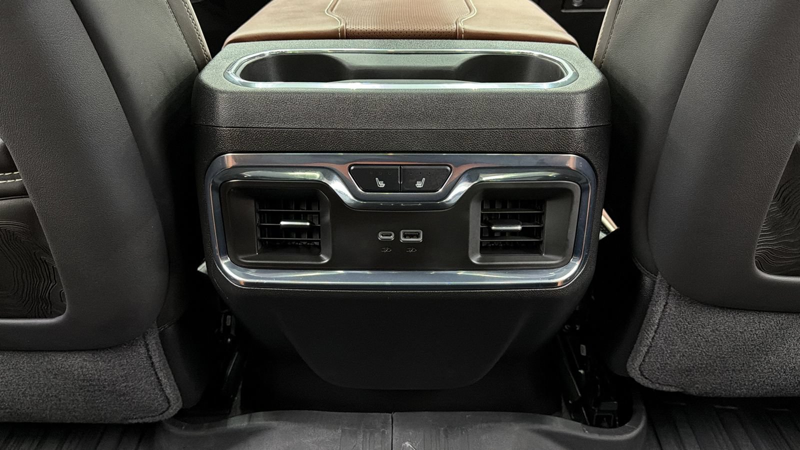 Used 2026 GMC Sierra 1500 Denali Ultimate AWD/4WD image 44